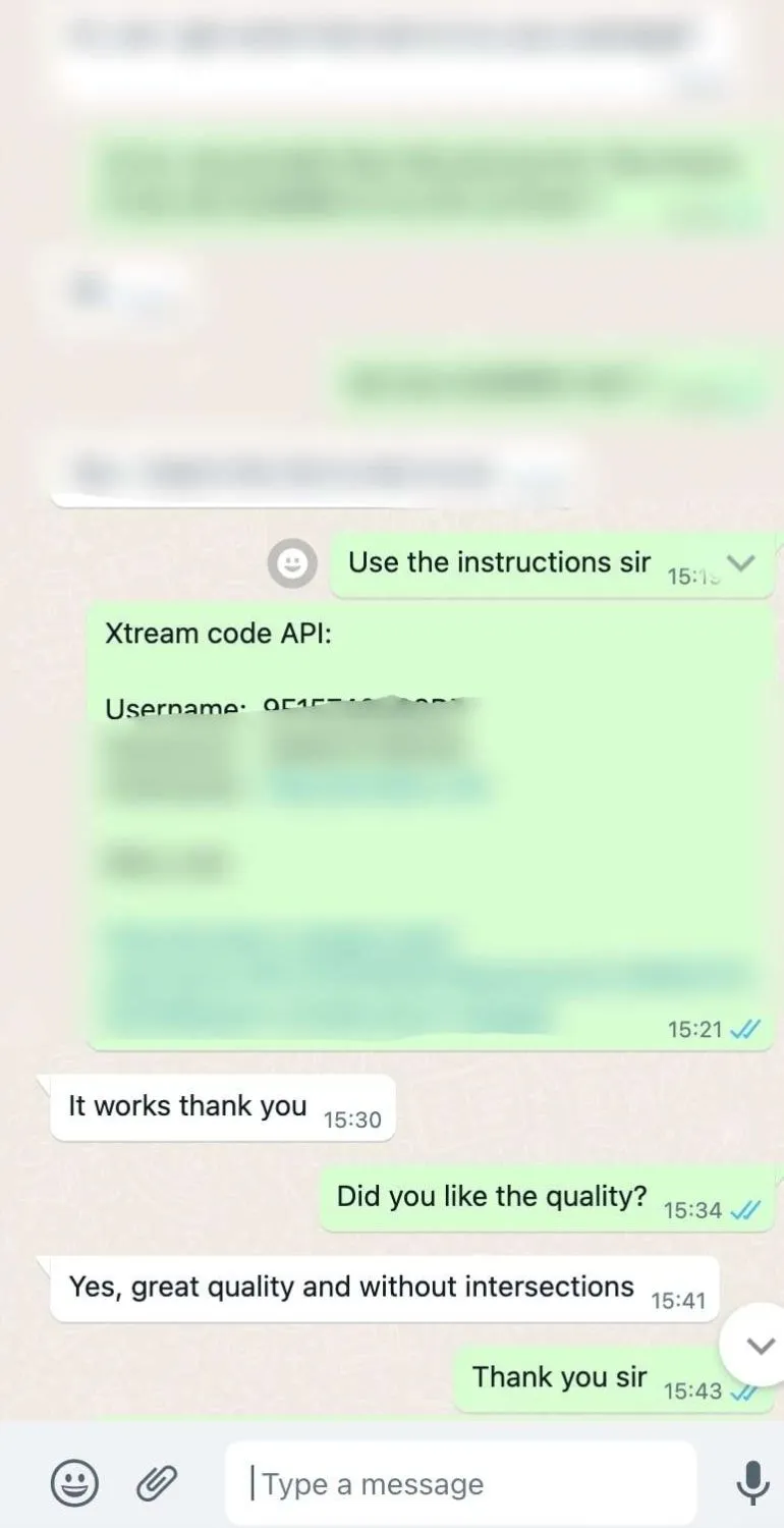 WhatsApp conversation: help choosing and configuring a player app